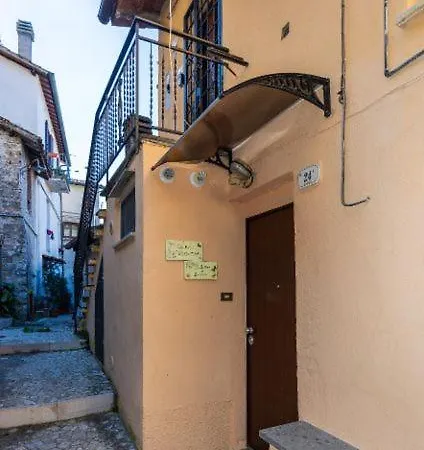 La Casa Di Bianca Semesterbostad Piediluco